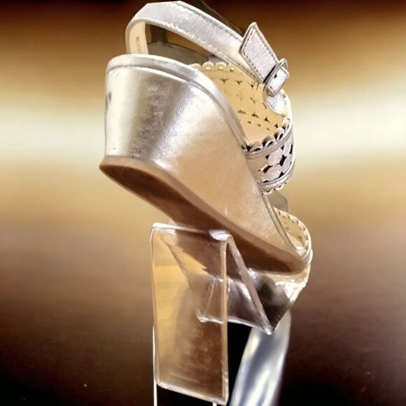 SANDALS by ALEX MARIE SILVER Strappy WEDGE Woven METALLIC SILVER SIZE 7 - Picture 2 of 13